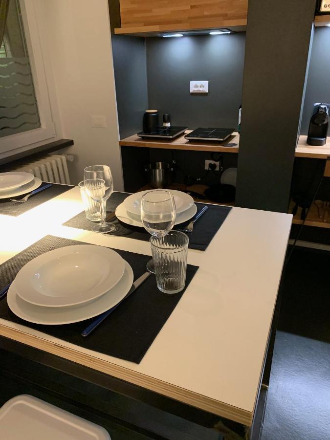 Apartamento Stylish & Cosy House At Fair Milán Exterior foto