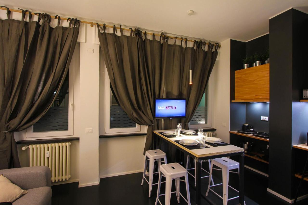 Apartamento Stylish & Cosy House At Fair Milán Exterior foto